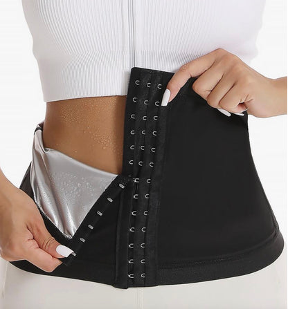 Kourtney – High Tech Sauna Band voor Versnelde Resultaten